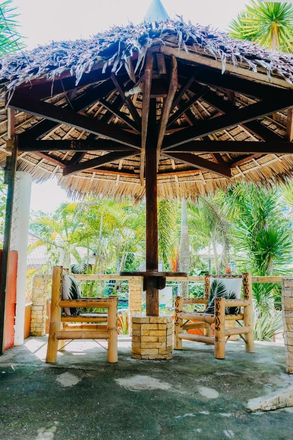Palmera Palma Private 1-Br Bungalow In Моалбоал Екстериор снимка