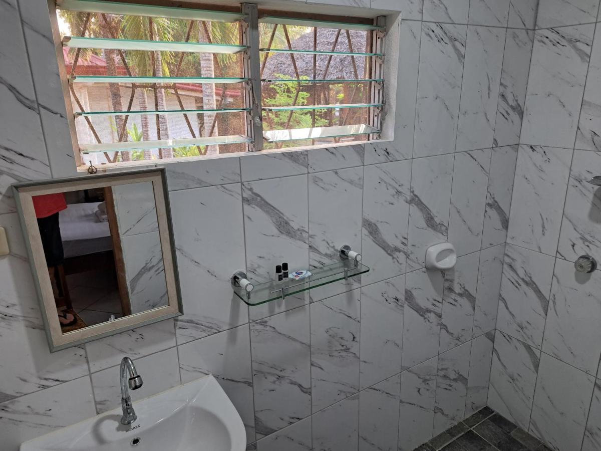 Palmera Palma Private 1-Br Bungalow In Моалбоал Екстериор снимка